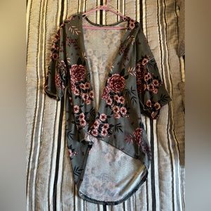 Short sleeve floral coverup cardigan